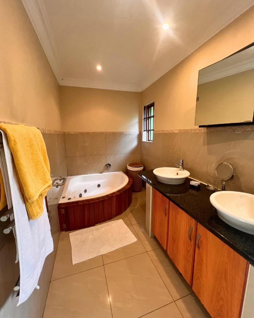 Ekhaya Guest House Ballito Eksteriør bilde